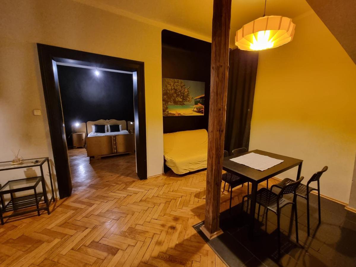 Apartament Bagatela *